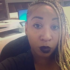 Meet your Posher, Jillian